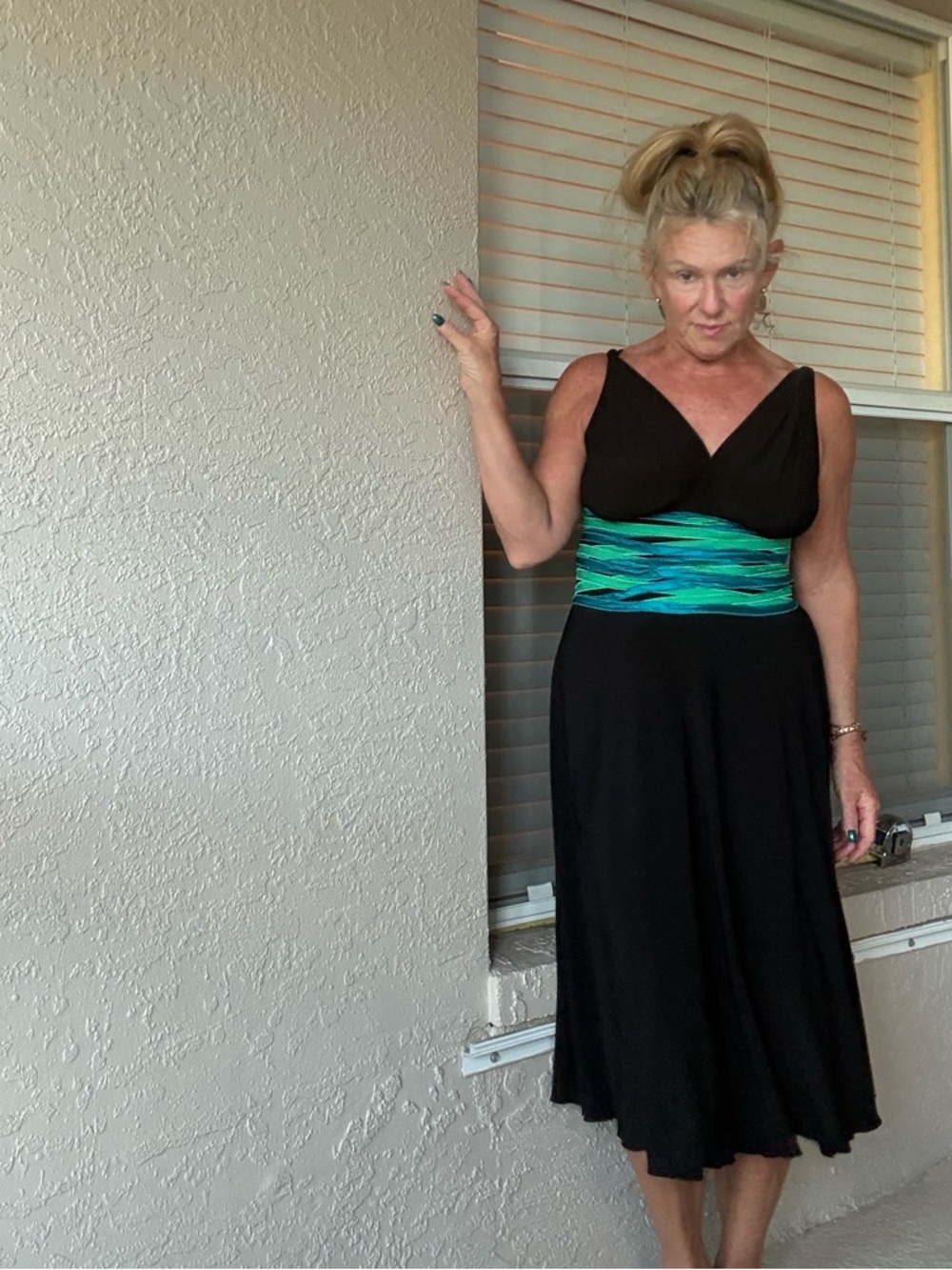 Elegant Black Maxi Dress with Green Accent